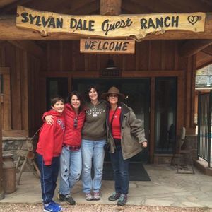 Meet your Posher, Jeriann